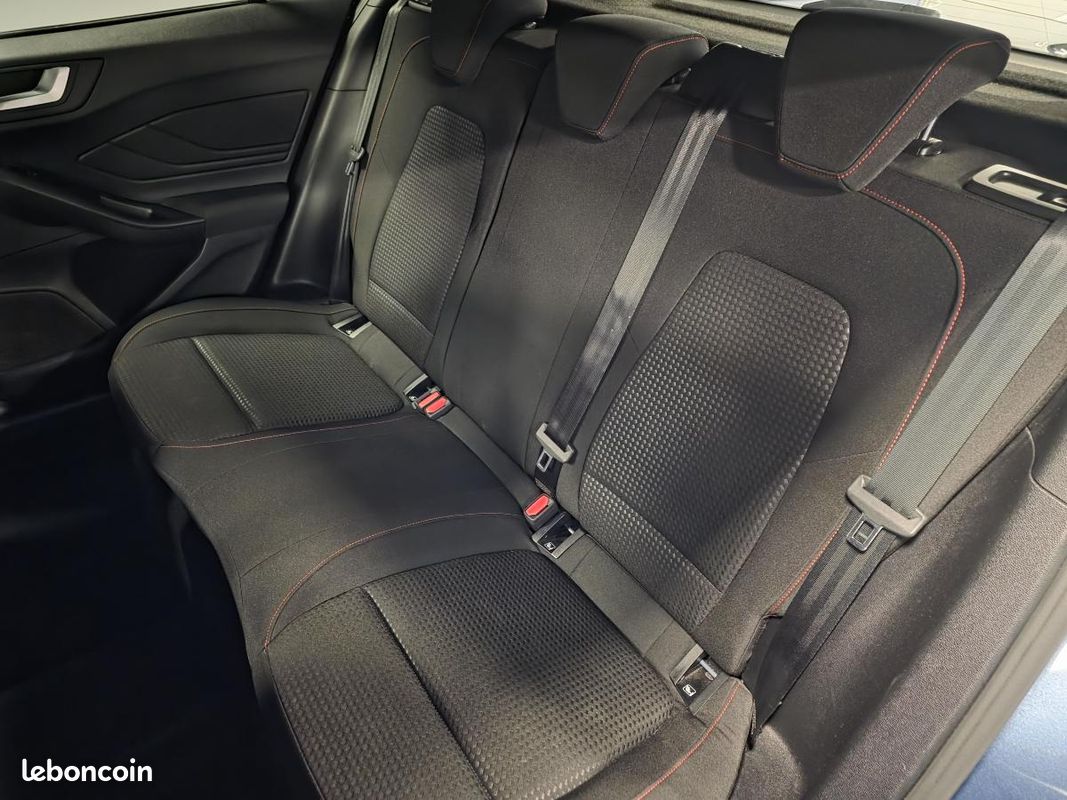 FORD FOCUS 1.0 EcoBoost mHEV - 155 - BV PowerShift ST Line (image 14)