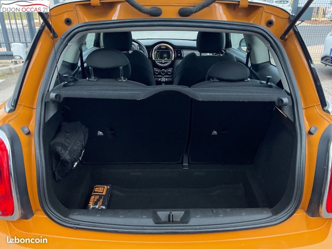 MINI HATCH 3 PORTES F56 Cooper D 116 ch BVA6 Edition Blackfriars (image 9)