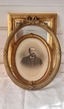 ANCIEN CADRE EN bronze a poser fin XIX Napoleon III décor rocaille