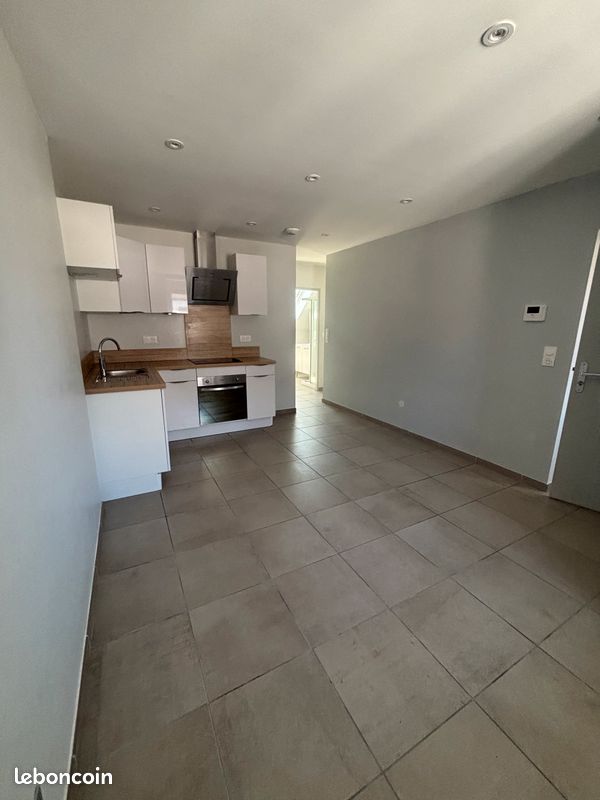 Appartement 3 pièces 49 m² · à Guéret · 49 m² · 555 €
