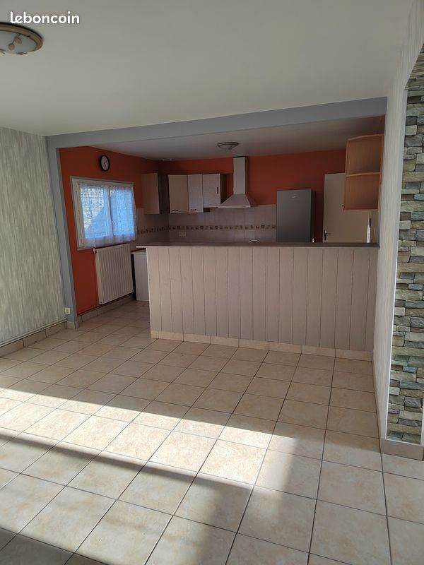 Appartement 3 pièces 90 m² · à Corrèze · 90 m² · 550 €/mois