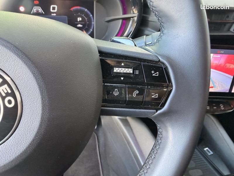 Alfa romeo Junior 1.2 Ibrida 136ch DCT6 (image 17)