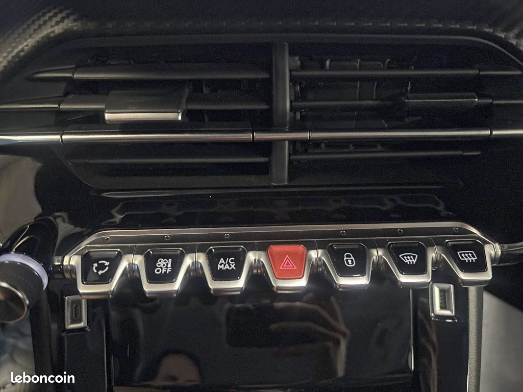 PEUGEOT 208 Electrique 50 kWh 136ch Allure Pack (image 17)
