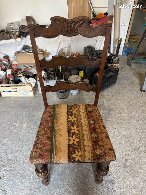 Table en bois massif et 6 chaises sculptées – Style rustique, excellent état - 500 le lot (image 4)