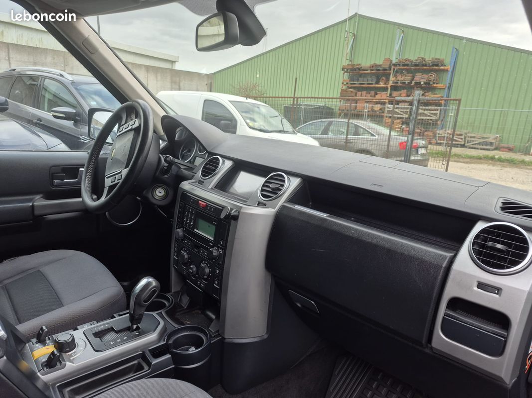 LAND ROVER Discovery III 2.7 Td6 24V 190 cv Boîte auto (image 5)