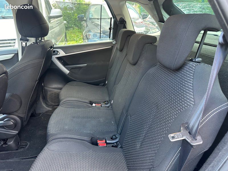 CITROEN C4 Picasso 1.6 HDi 112cv (image 5)