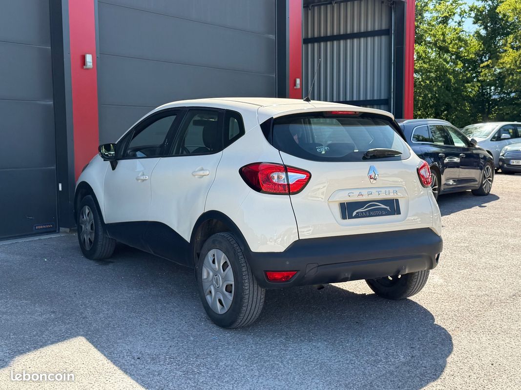 RENAULT CAPTUR TCe 90 Energy Life (image 4)