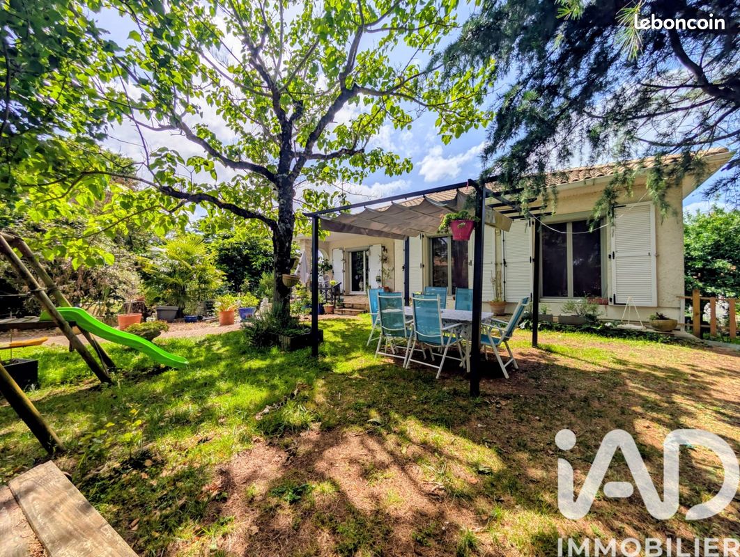 Maison 4 pièces 122 m² · à Niort · 122 m² · 219 000 €