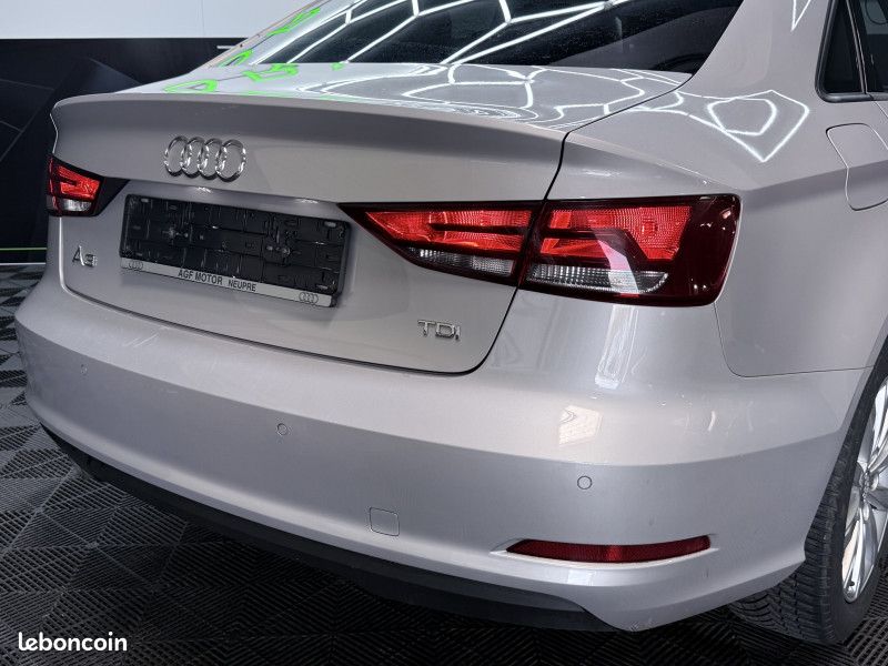Audi A3 BERLINE 1.6 TDI 105CH FAP AMBITION (image 18)
