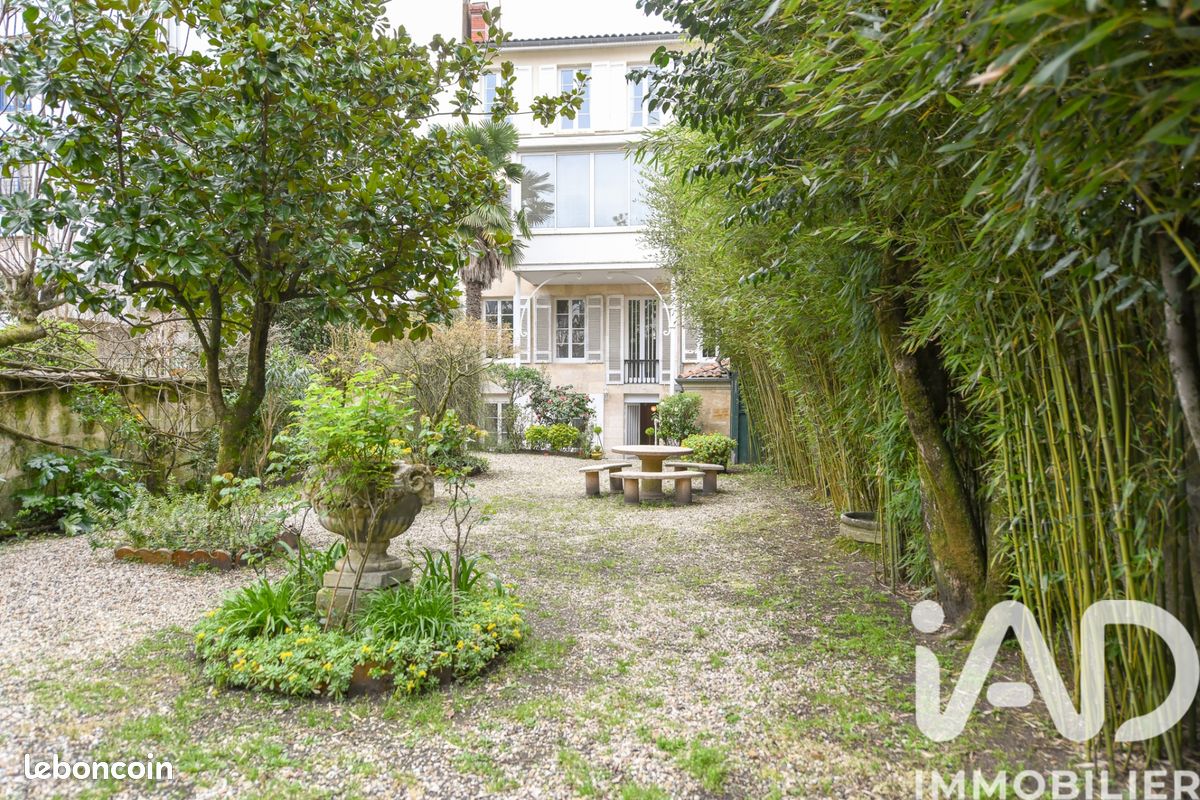 Maison 11 pièces 273 m² · à Bordeaux · 273 m² · 1 344 500 €