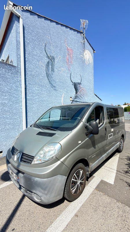 Renault Trafic 2 115 ch 2.0L dCi aménagé van (image 2)