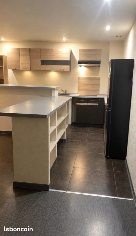 Appartement 4 pièces 90 m² · à Vichy · 90 m² · 850 €/mois