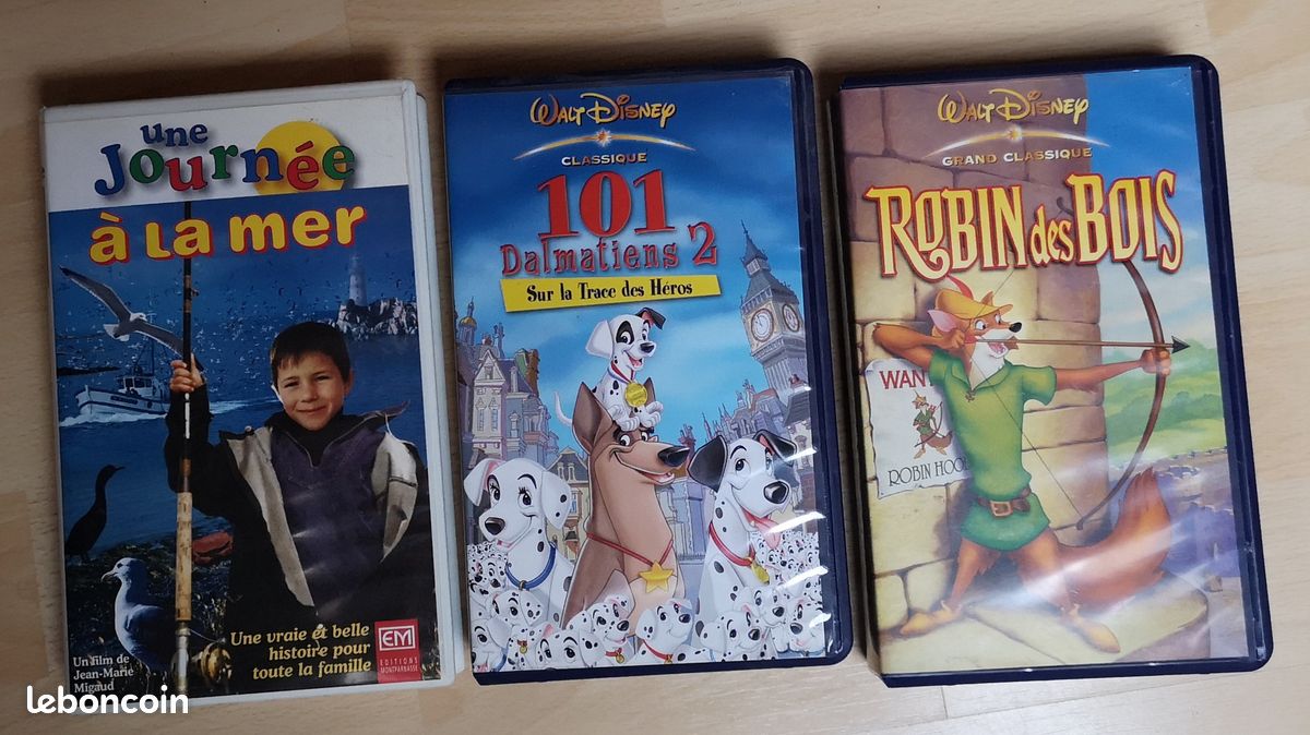 Lot cassettes VHS pour enfant (image 1)