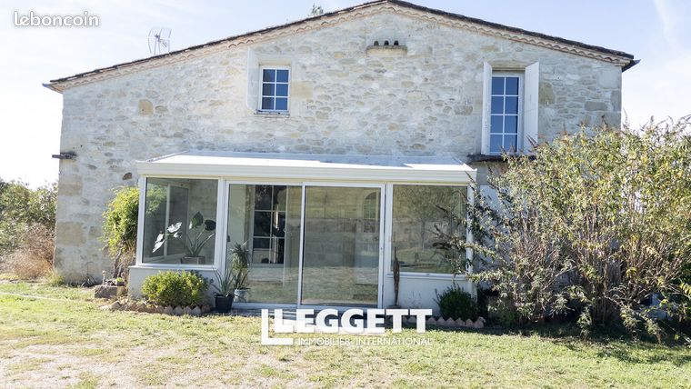 Maison 8 pièces 160 m²