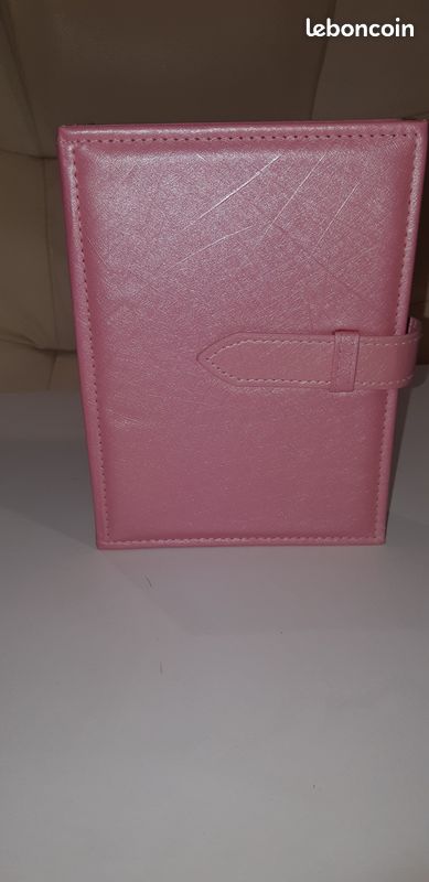 Livre pour boucle d'oreilles (image 3)