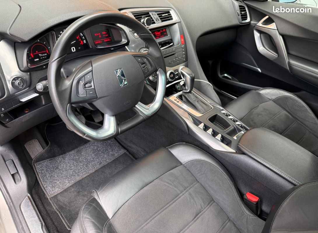 DS DS 5 1.6 THP 155CV SOCHIC BVA - MOTEUR A CHAINE - TOIT PANORAMIQUe (image 27)
