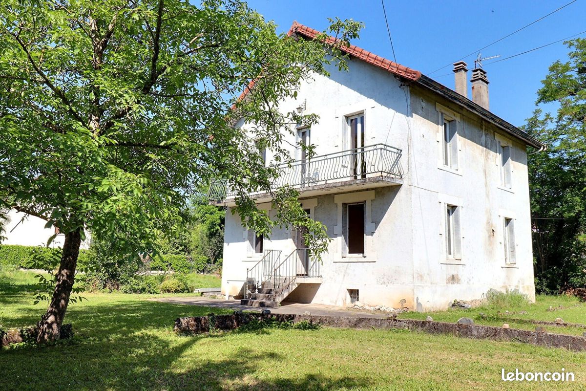 Maison 7 pièces 137 m² · à Cognin · 137 m² · 320 000 €
