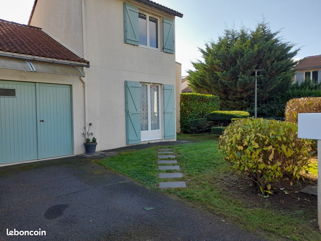Maison 4 pièces 90 m² · à Poitiers · 90 m² · 280 000 €