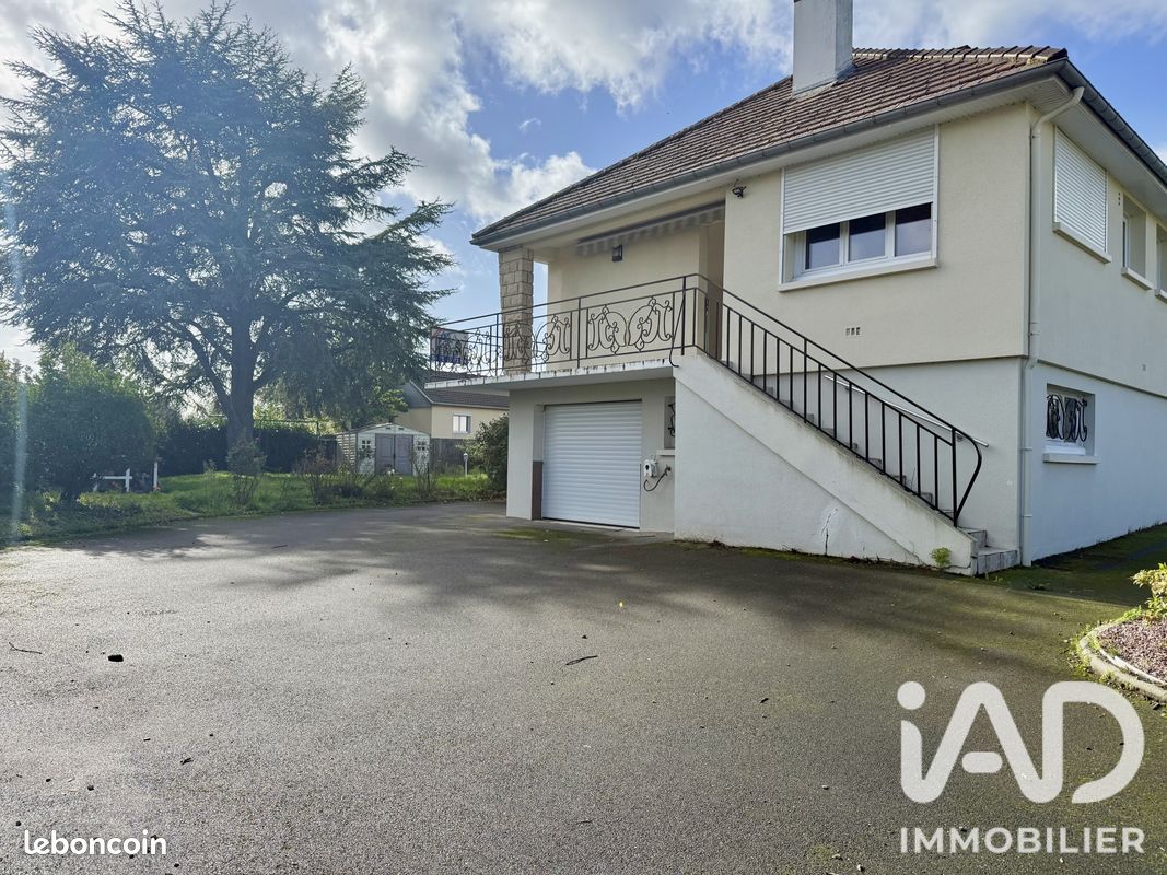 Maison 4 pièces 90 m² · à Équemauville · 90 m² · 160 000 €