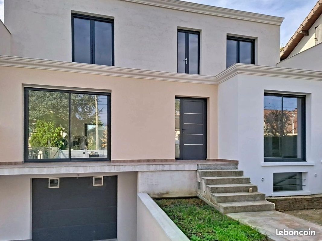 Maison 7 pièces 180 m² · à Noiseau · 180 m² · 550 000 €