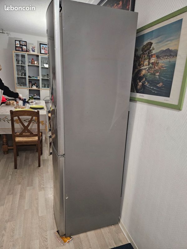 A vendre frigo (image 2)