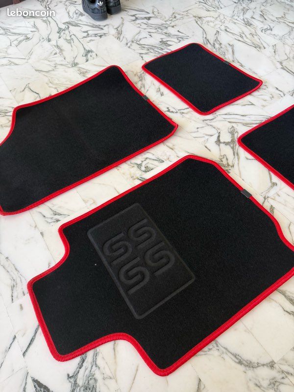 Tapis De Voiture Sur Mesure Pour Aixam City S Depuis 2006 - Set 2 Avant - Moquette Noire, Bordure Noire