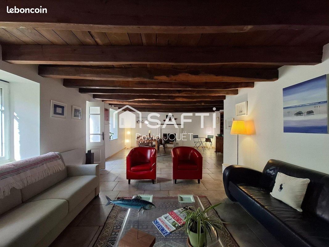 Maison 5 pièces 175 m² · à Pleugriffet · 175 m² · 199 000 €