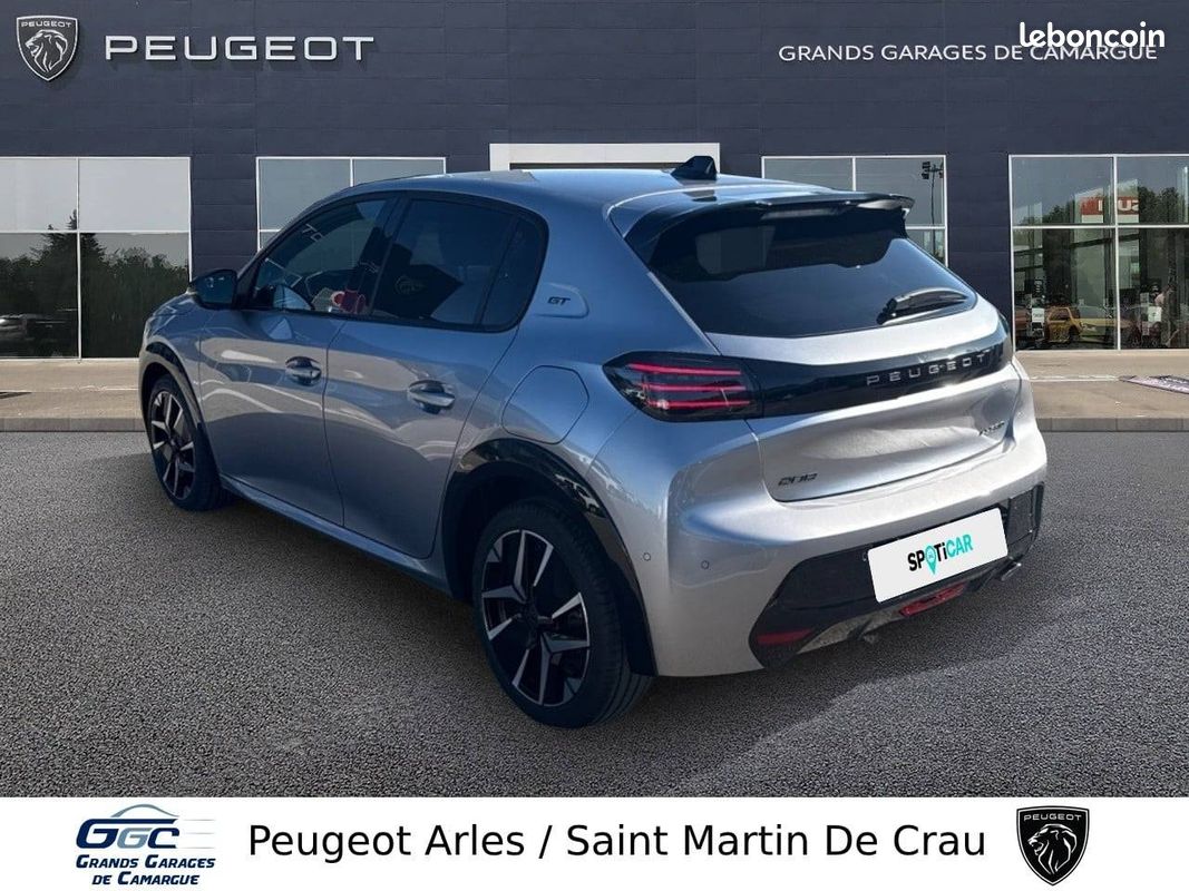 PEUGEOT 208 Hybrid 110 e-DCS6 GT (image 7)