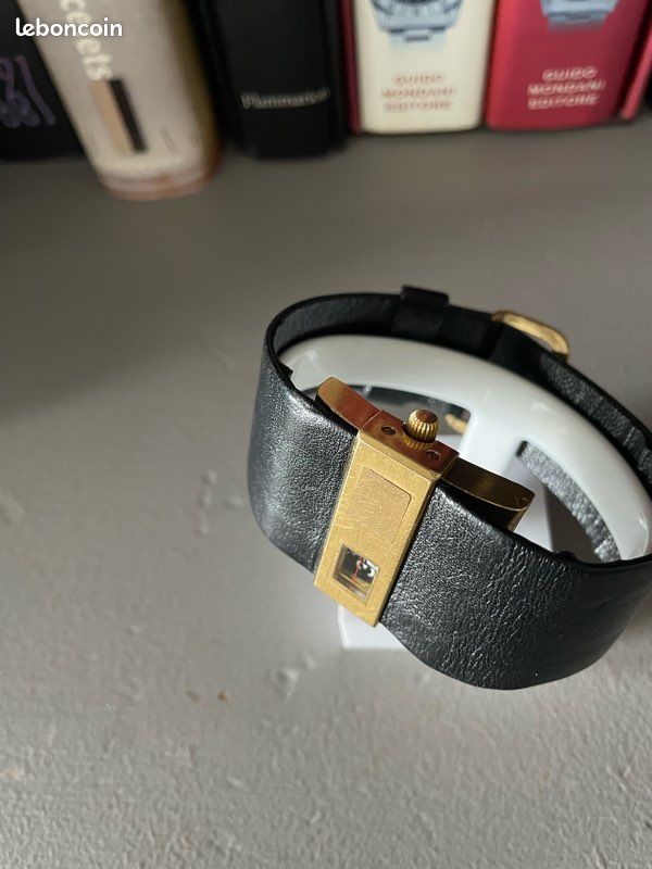 Montre LIP Baschmakoff Plaquée Or - Modèle Années 70, Cadran Doré, Vintage