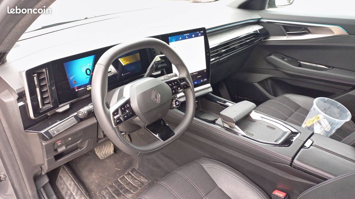 Renault austral mild hybrid 160 auto gsr2 techno (image 11)