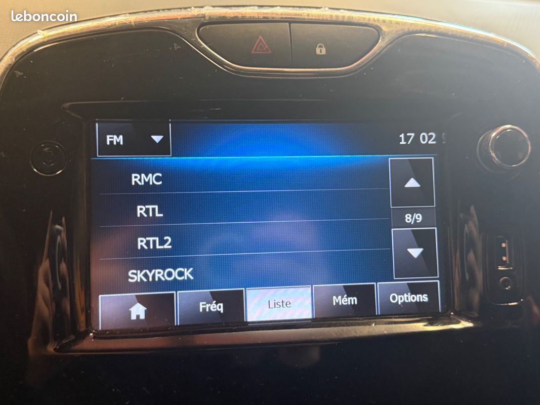 Renault clio 1.5 dci 75 ch / bluetooth/gps (image 22)