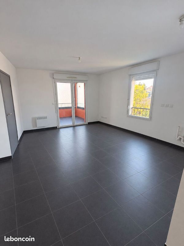 Appartement 3 pièces 57 m² · à Marseille · 57 m² · 136 500 €