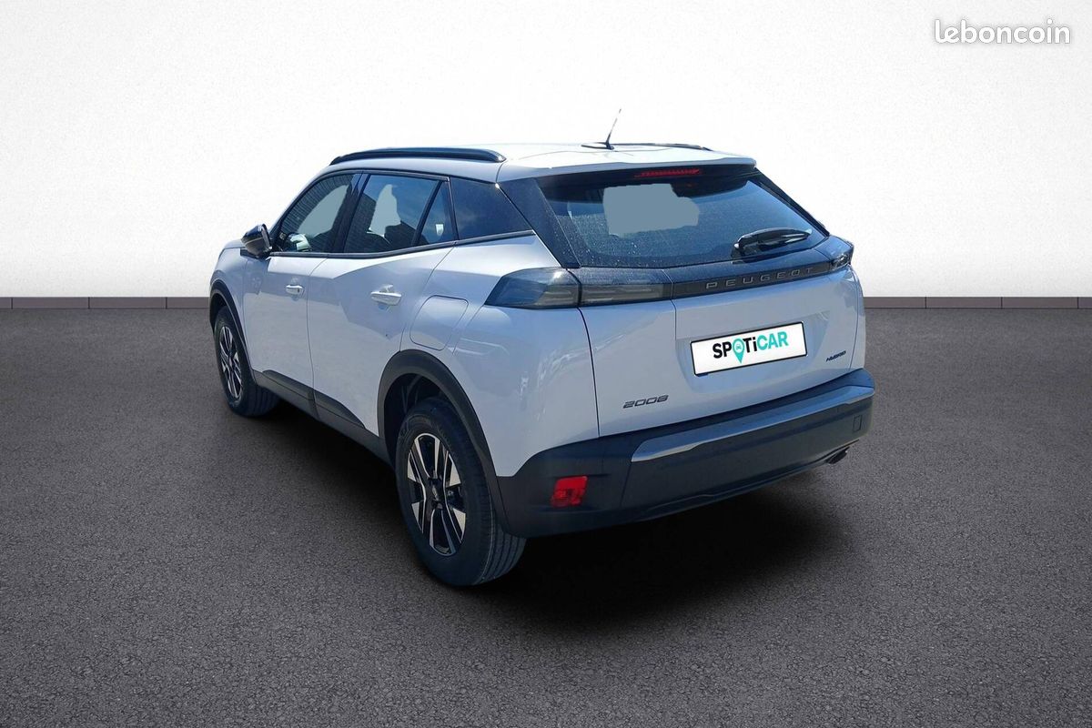 PEUGEOT 2008 Hybrid 110 e-DCS6 Edition (image 4)