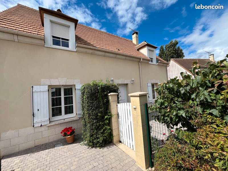 Maison 7 pièces 135 m² · à Magny-en-Vexin · 135 m² · 355 000 €