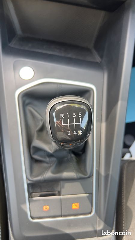 Volkswagen golf 8 style 110 tsi bvm6 active - 10/2022 - 56500KM - gris dauphin - GARANTIE 12 MOIS (image 14)
