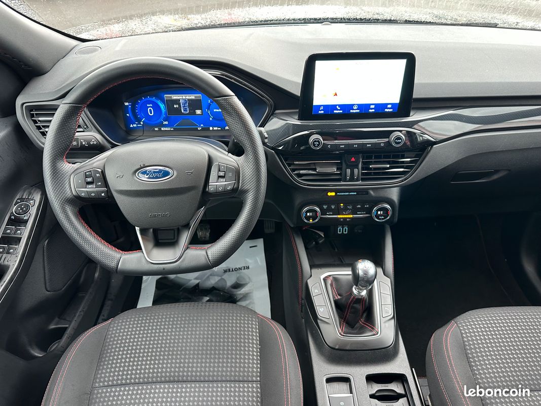 Ford Kuga 1.5 L Ecoblue 120 CH "ST Line" 1ère Main (image 3)