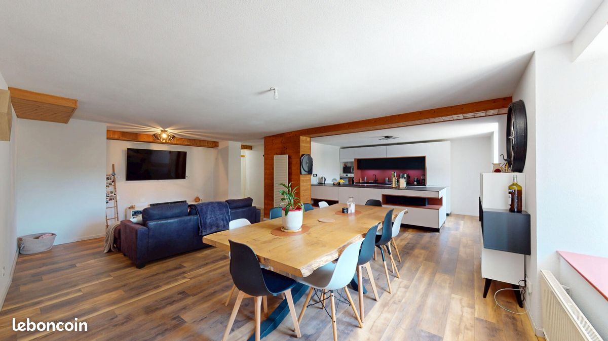 Appartement 5 pièces 108 m² · à Vercel-Villedieu-le-Camp · 108 m² · 225 000 €