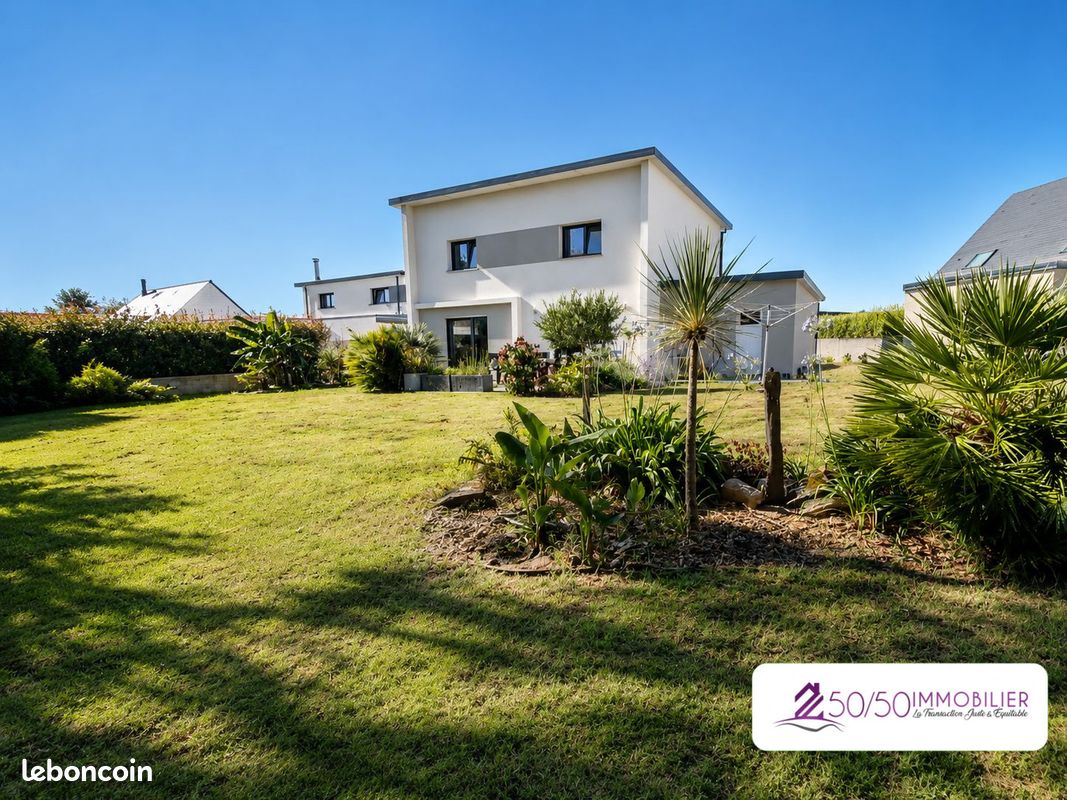 Maison 6 pièces 122 m² · à Landivisiau · 122 m² · 314 000 €