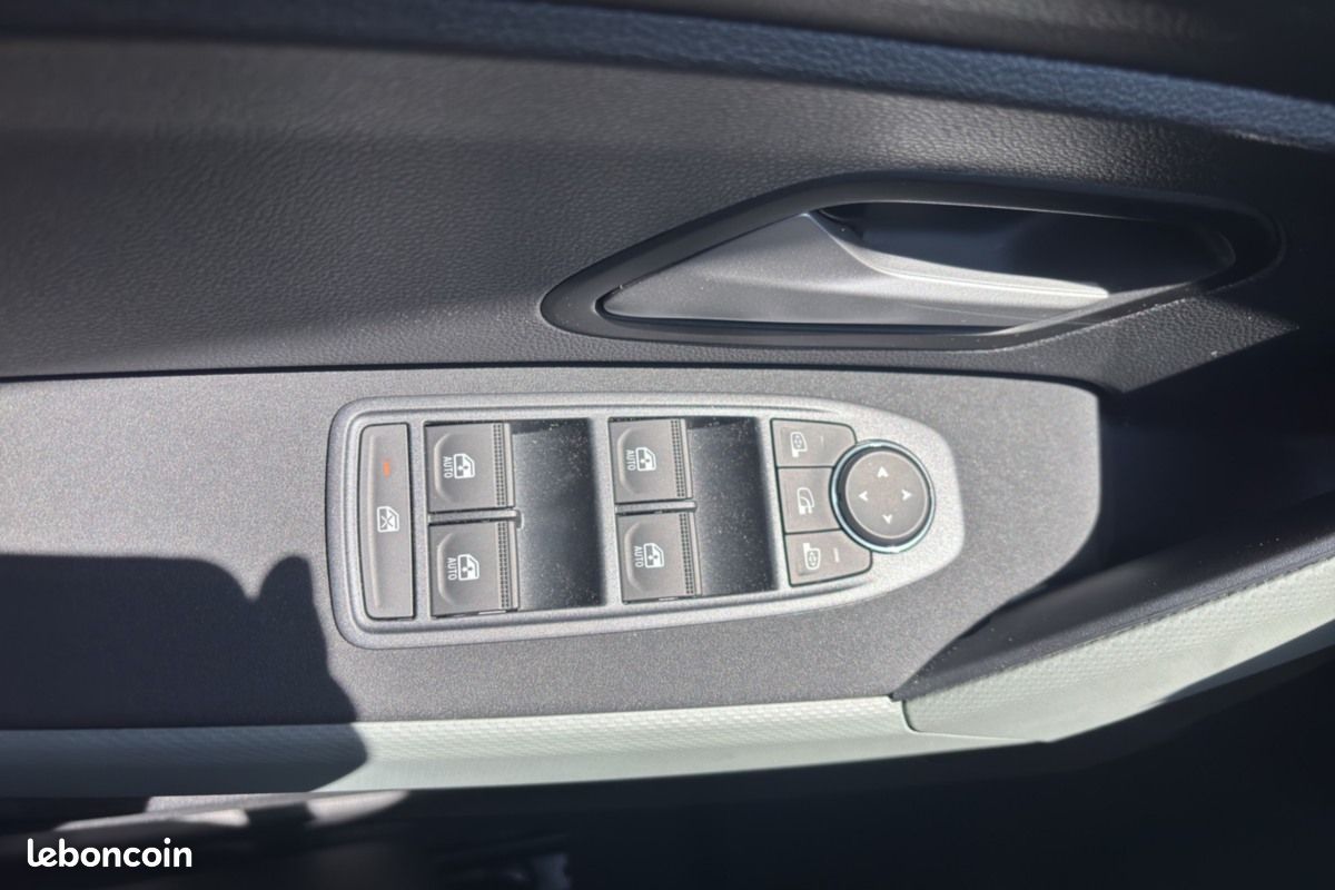 Dacia Duster HYBRID-G 150 4X4 EXTREME PLUS -1% (image 12)