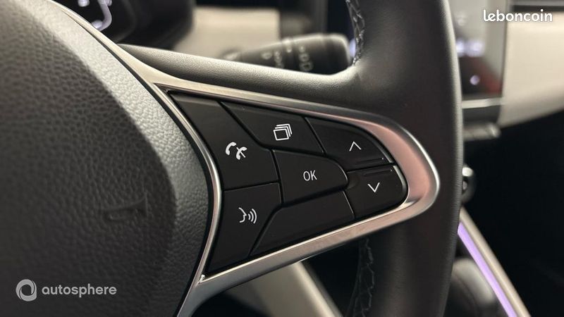 Renault Clio 1.6 E-Tech hybride 140ch Intens -21N (image 28)