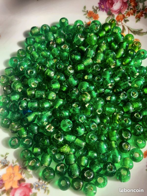 Lot de perles anciennes en pâte de verre (image 3)