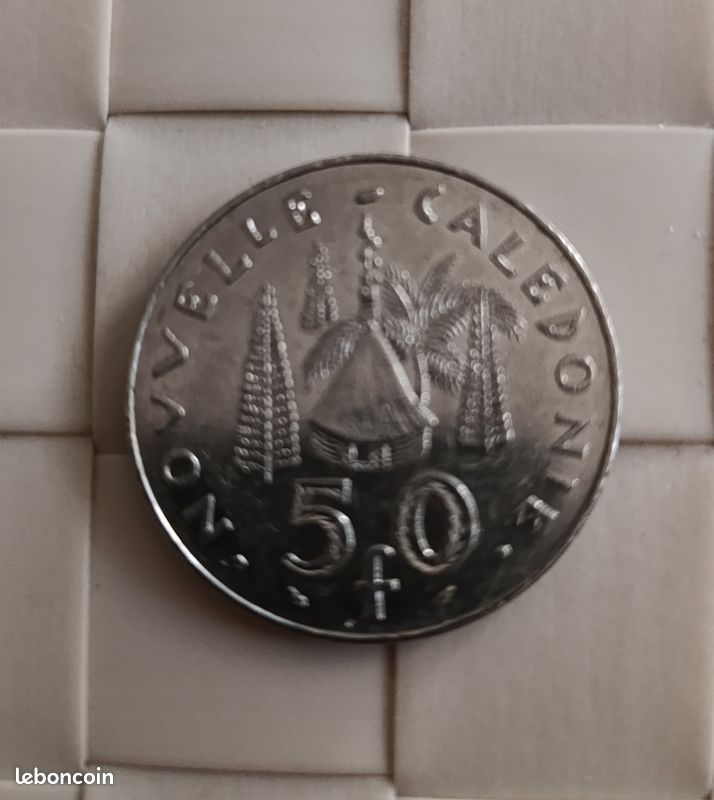 Pieces de 50 francs nouvelle Calédonie (image 1)