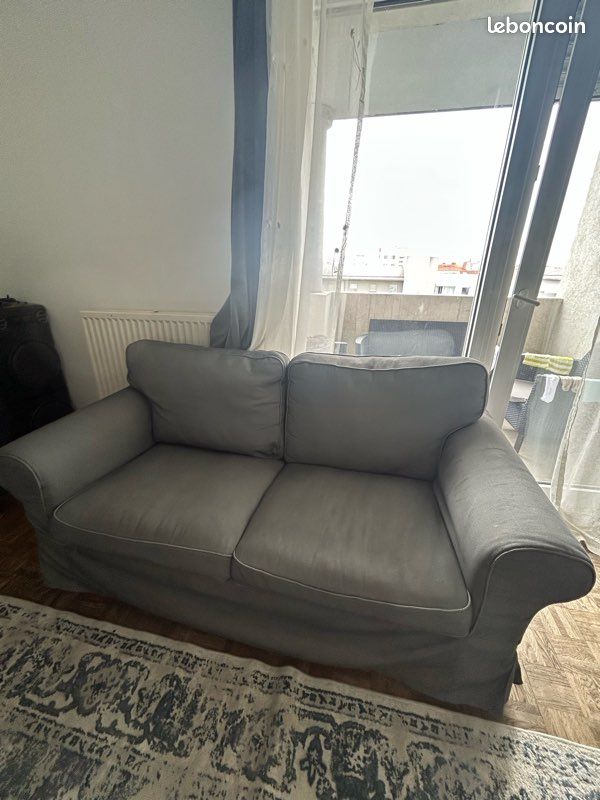 Canapé 2 places gris – compact et confortable (image 4)