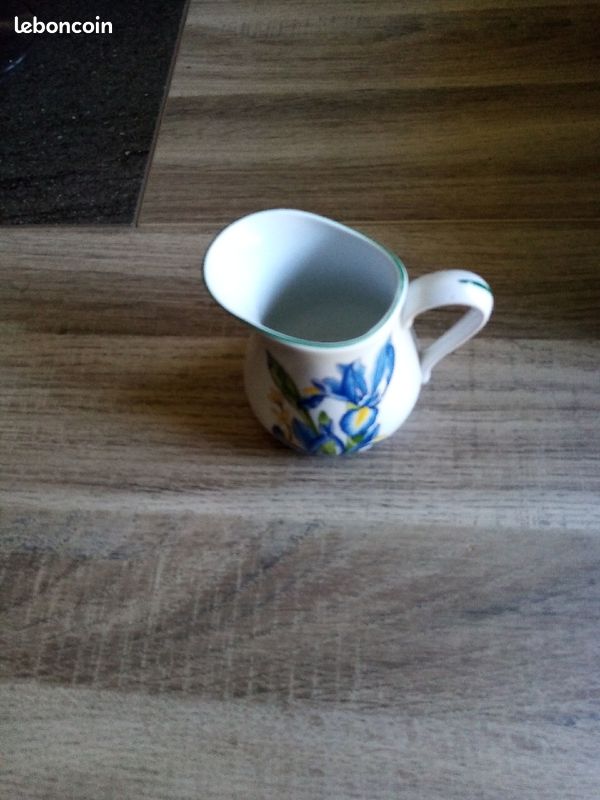 Petit pot à lait ou autre (image 2)
