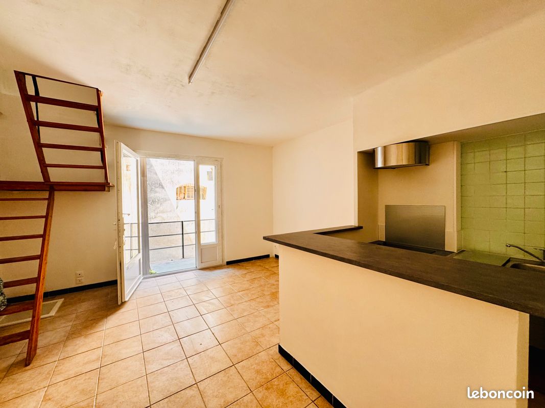 Appartement 2 pièces 42 m² · à Saint-Hippolyte-du-Fort · 42 m² · 475 €/mois