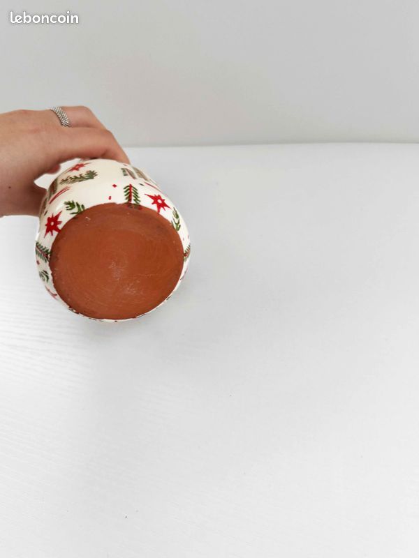 Petit Vase Soliflore en Céramique Fleux – Motifs Sapins et Étoiles (image 5)