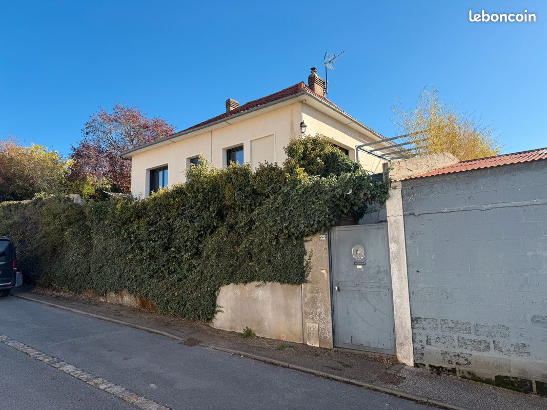 Maison 5 pièces 80 m² · à Château-Gontier-sur-Mayenne · 80 m² · 850 €/mois
