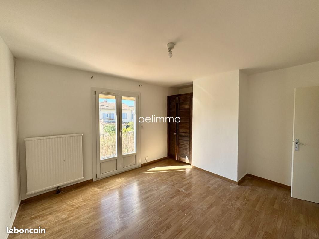 Maison a louer salon-de-provence - 5 pièce(s) - 105 m2 - Surfyn