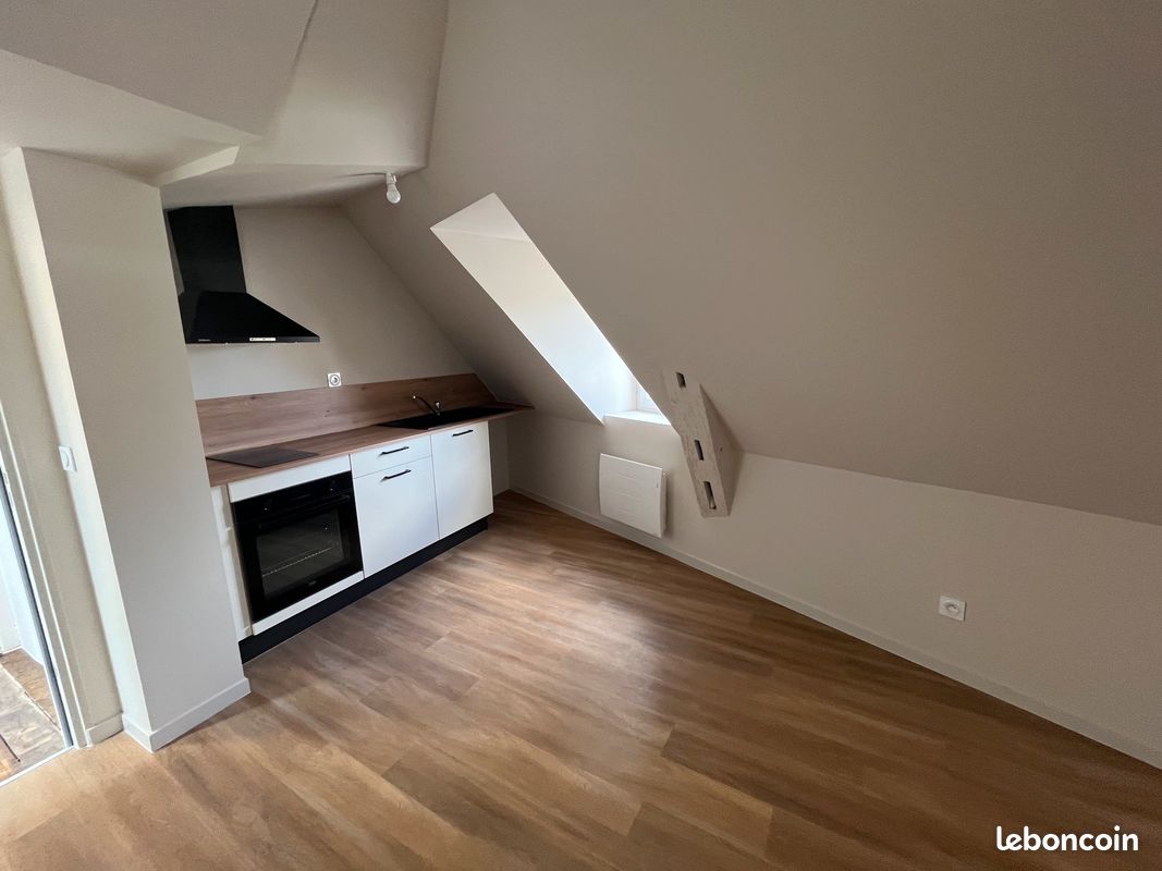 Appartement 1 pièce 28 m² · à Mayenne · 28 m² · 340 €