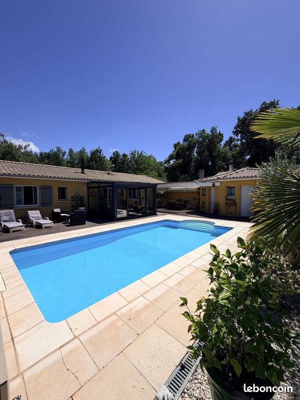 Maison 6 pièces 135 m² · à Grayan-Et-l'Hôpital · 135 m² · 386 000 €